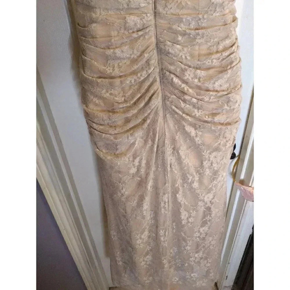 Vintage Juno Dress Beige Allover Lace Ruching Sz M Lace Ruching Fairy Prom Y2k - Picture 6 of 7